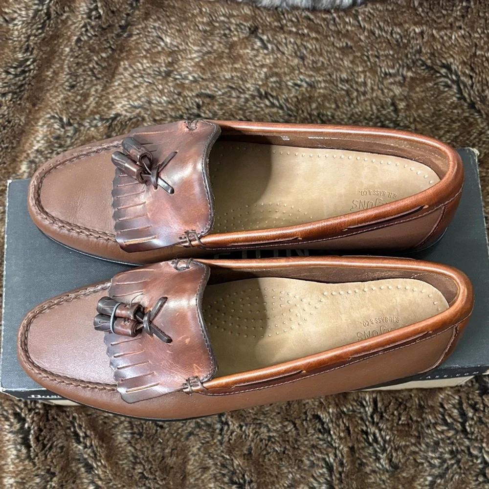 GH Bass Women’s 9.5 Genuine Leather Brown Tassel Loafers - Picture 3 of 11